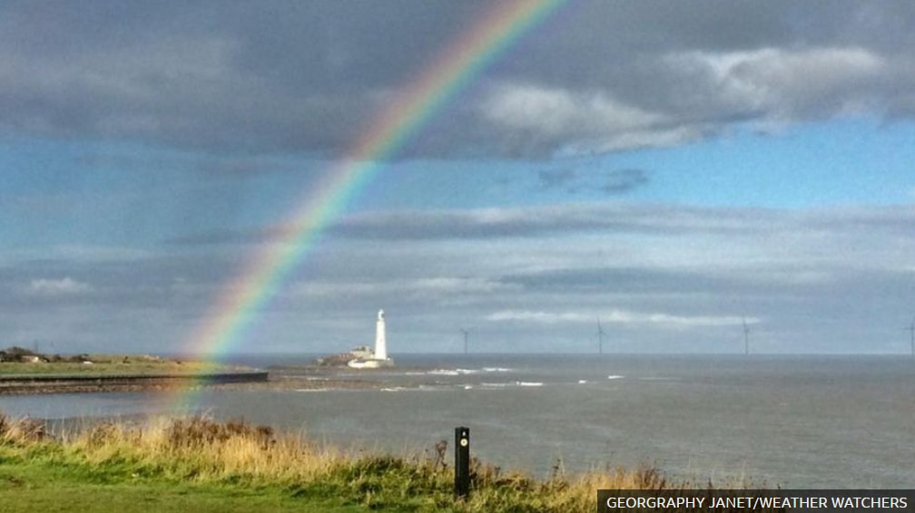 October's begun with sunshine, showers...and a lot of rainbows 🌈🌈🌈 Here are some of our favourites from across the UK 👉 bbc.in/3lfzG2U