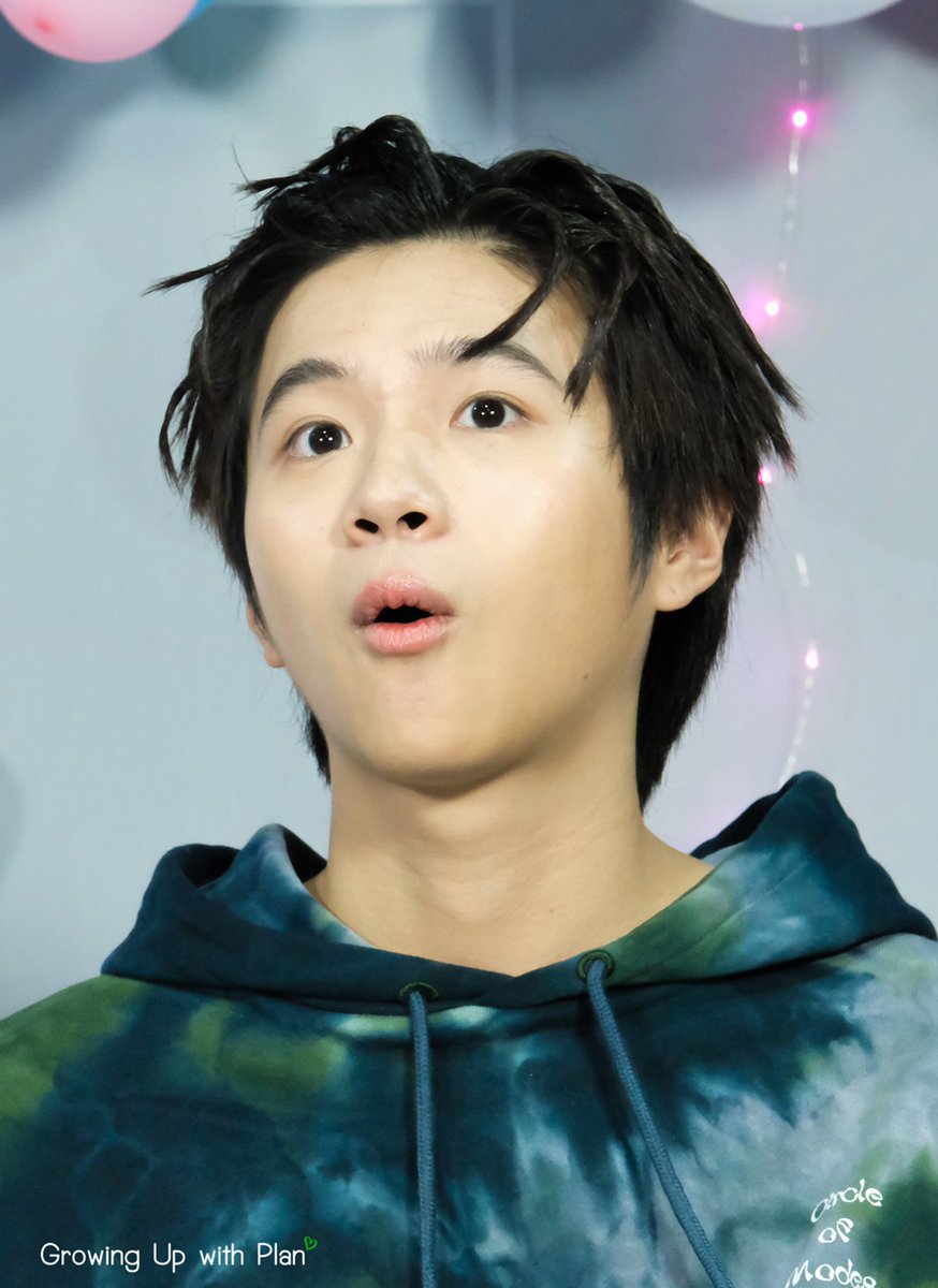 GrowingUPwPlan's tweet photo. หลังจากเทรนแท็กทูวิชช่วงเช้ากันแ��้ว ตอนเที่ยงเรามาร่วมกันยินดีกับยอด IG Followers ของแปลนครบ 1.6M ในแท็กนี้กันนะคะ

👉#.ล้านหกแสนแปลนสุดคูล

🗓  7 Oct 2020
⏰  12.00 น. (เที่ยงวัน)

《แต่ถ้ายังไม่ถึง จะมาแจ้งเวลาเทรนอีกครั้งนะคะ》

#คนของแปลน #PlanRathavit https://t.co/zpykcDXRv9