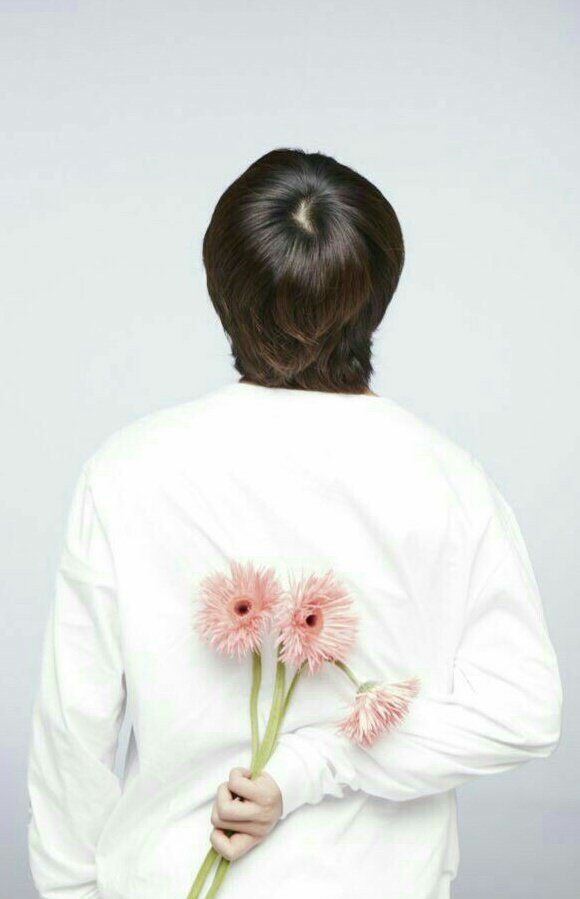 taehyung mullet fluffy hair, an appreciation thread