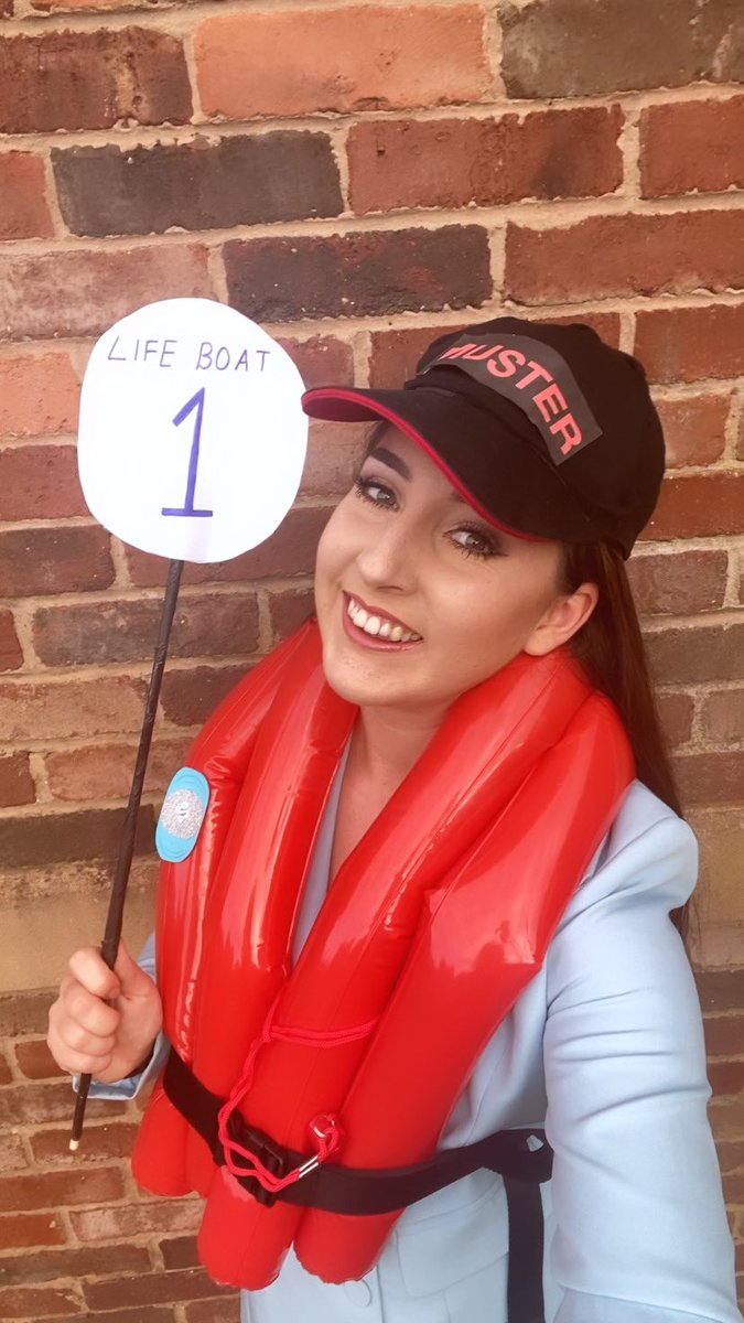 _larissaking's tweet photo. Back by popular demand! I’ve uploaded a sequel to my ‘Work From Home: Cruise Edition’ video on Facebook. 
‘King Cruises’ gives you a comical insight to my life as a dancer the past few years!💙⚓️
https://t.co/lzXeVc8JpF

#cruiseshiplife #kingcruises #dancer #workfromhome #cruise https://t.co/2jEjJvrxYn