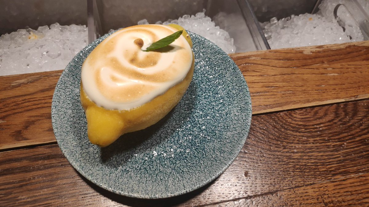degustandoxmad's tweet photo. #madrid #restaurantes #restaurantesmadrid #cocinafusion #comidafusion #comidaasitica #cocinaasiatica Nueva entrada de nuestro blog, Yakitoro, mezcla de cocina asitica y televisión.
https://t.co/pTxTyvePYw https://t.co/pp8Jm9s1zn