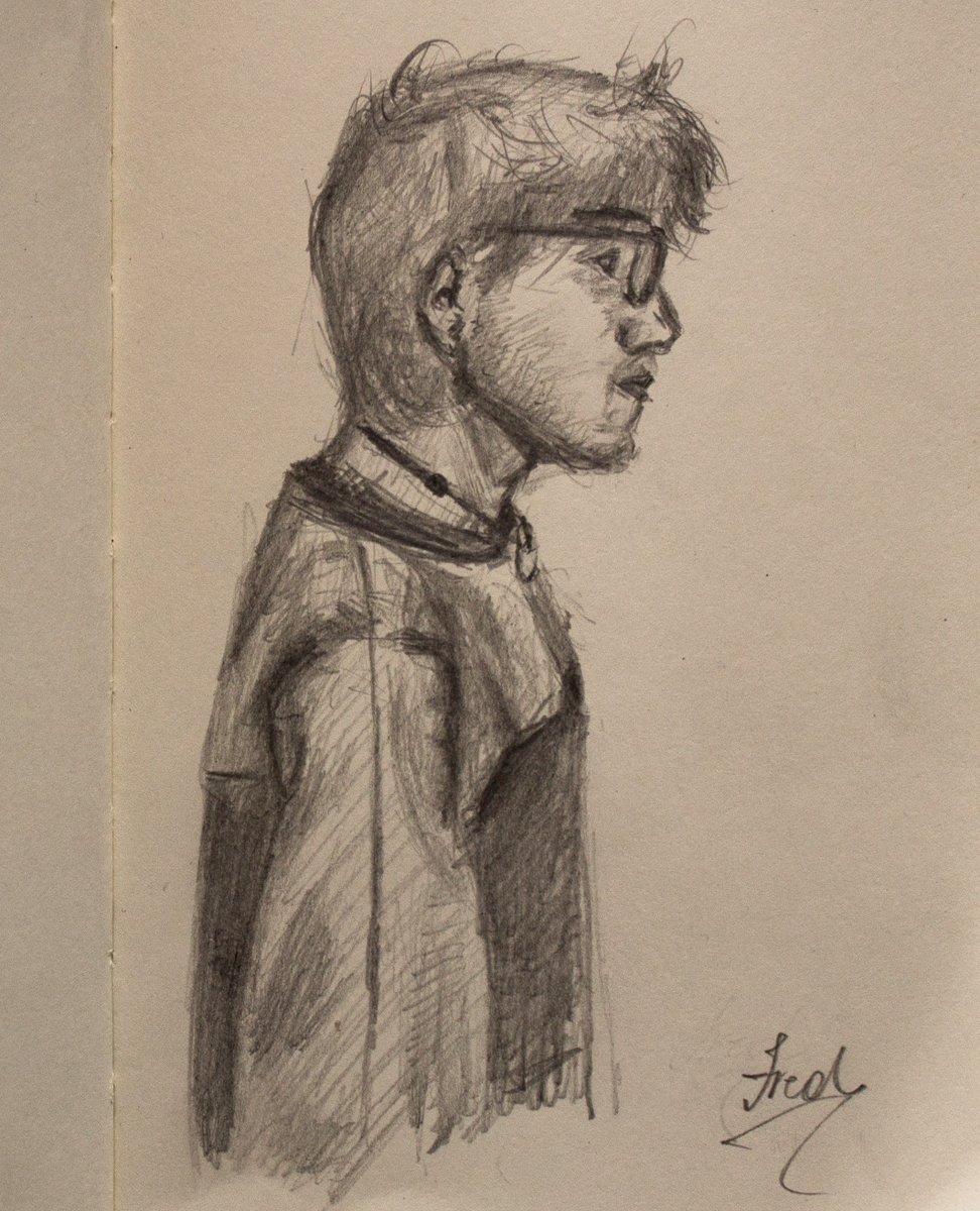 DoshiFred's tweet photo. Sketch
#art #sketchbook #drawing #illustration #draw #creative #pencil #artoftheday #artwork #gallery #paper #sketching #creativity #Sketch #FBAUP #BelasArtes #Porto https://t.co/toy6e9htAf
