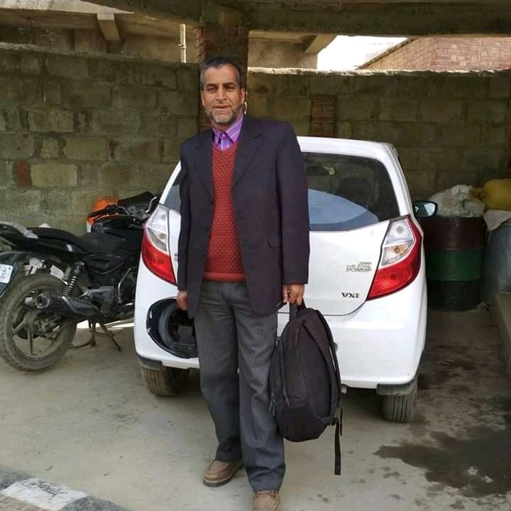 muttaqinaik's tweet photo. How can i believe this, How can hide your smiling face, who ll call me #DoctorSb in maternal home.
May Allah be pleased with you.
#RestInEternalPeace
#waheed_Sb https://t.co/wDjpzDj9dq