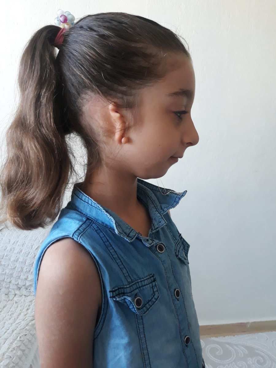 İkbal!
7 yaşında.
Dünyaya geldiğinden beri duymuyor.
Ona sesimizi duyuralım mı?
Aydın Valiliği izni verdi.
Hastane ayarlandı.
Ameliyat 350 bin tl.

Düşünebiliyor musunuz artık duyacak!

Haydi canlarım! YAPARIZ BİZ!

TEB Bankası
HİKMET EKSİK
IBAN:TR09 0003 2000 0000 0080 6270 32