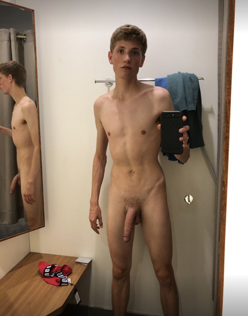 JadenHeart3's tweet photo. swipe to see me nakey ^^

https://t.co/YQtkIj6q0X https://t.co/ko6xid0qf3