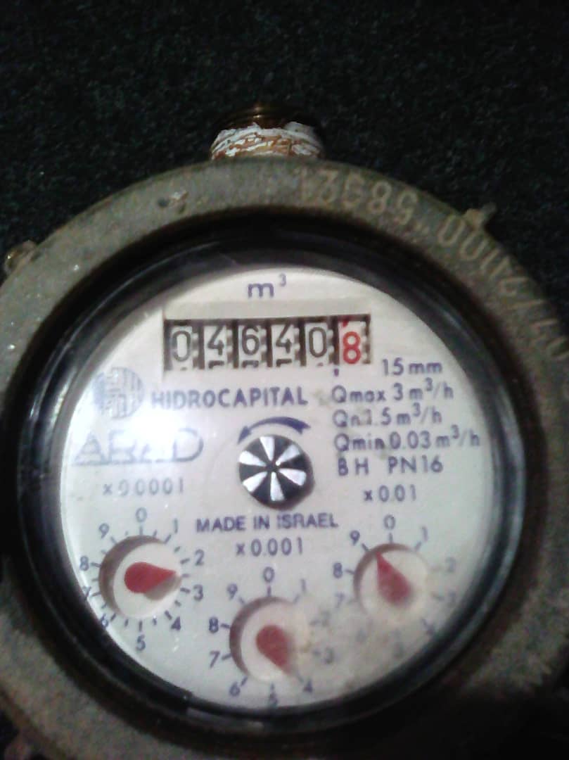 #06OCT | Mcpio. Libertador (Dtto. Capital) Cuadrilla de mantenimiento de Hidrocapital, realizó rotura del pavimento donde se desarmo medidor y se remplazo llave de paso y se coloco tubería HG 3/4.#AlServicioDelPueblo✊🏽🇻🇪<a href="/NicolasMaduro/">Nicolás Maduro</a> <a href="/NestorLReverol/">Néstor Reverol</a>