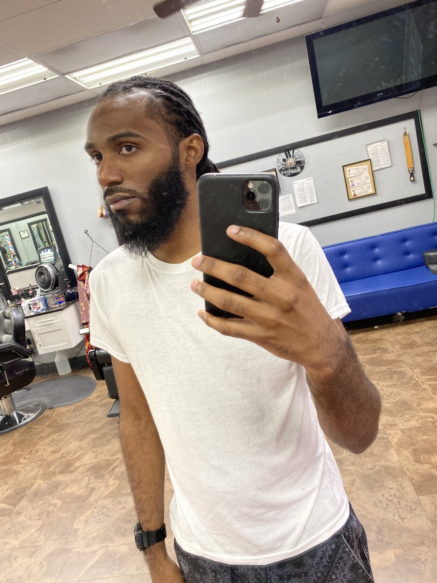 CallMeMrRivas's tweet photo. How it started // How it’s going #BeardGang https://t.co/b0XfUKZ0oh