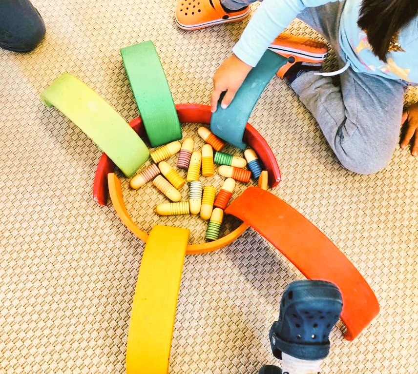 EAnglesola's tweet photo. Seguim amb les propostes. Totes les comunitats en gaudeixen, tothom en participa. https://t.co/SNW7AOzVPA