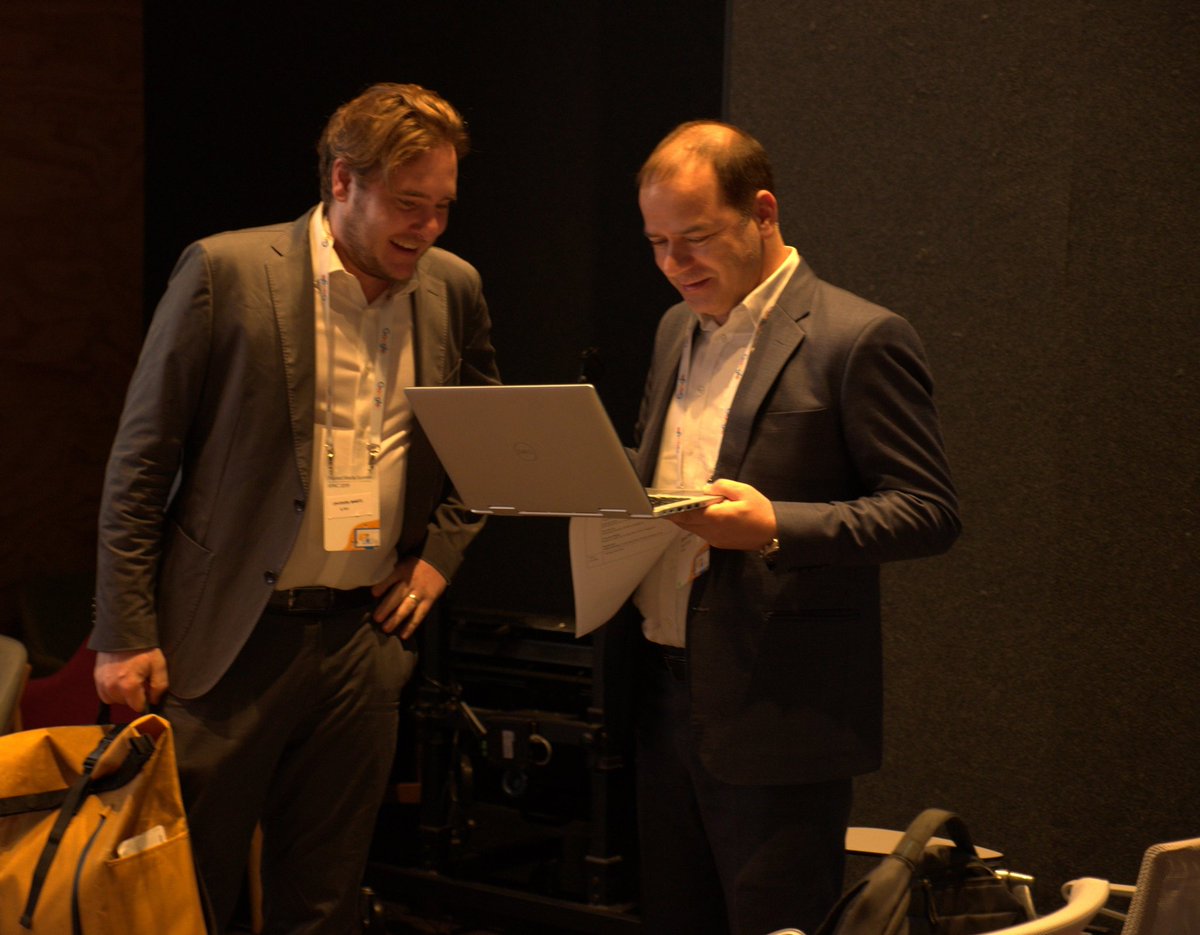 When you know you've got the best teams working, you can afford to share a few laughs!

Join us at the "Misinformation in Medicine Summit 2020" to support all our hardwork: dataleads.co.in/Summit

<a href="/data_LEADS/">DataLEADS</a> <a href="/KASMediaAsia/">KAS Media Programme Asia</a> 

#teamworkmakesthedreamwork✅