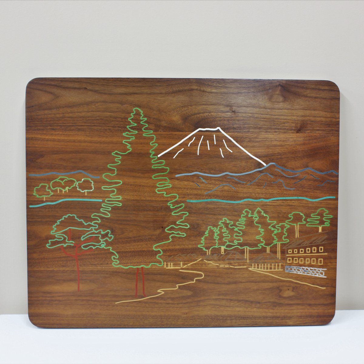 ChicagoIADC's tweet photo. 🌟CIADC COVID Relief Auction Highlight🌟 David Curry, “Hiroshige’s Mt. Fuji,” CNC engraved walnut, epoxy inlay, oil| Interested in bidding on David’s work? Place your bid IN-PERSON at the CIADC Gallery or VIRTUALLY at https://t.co/F3K2qZ3hND #WhatWillYouBidOn #CIADCAuction #CIADC https://t.co/fN8UeL8q2k