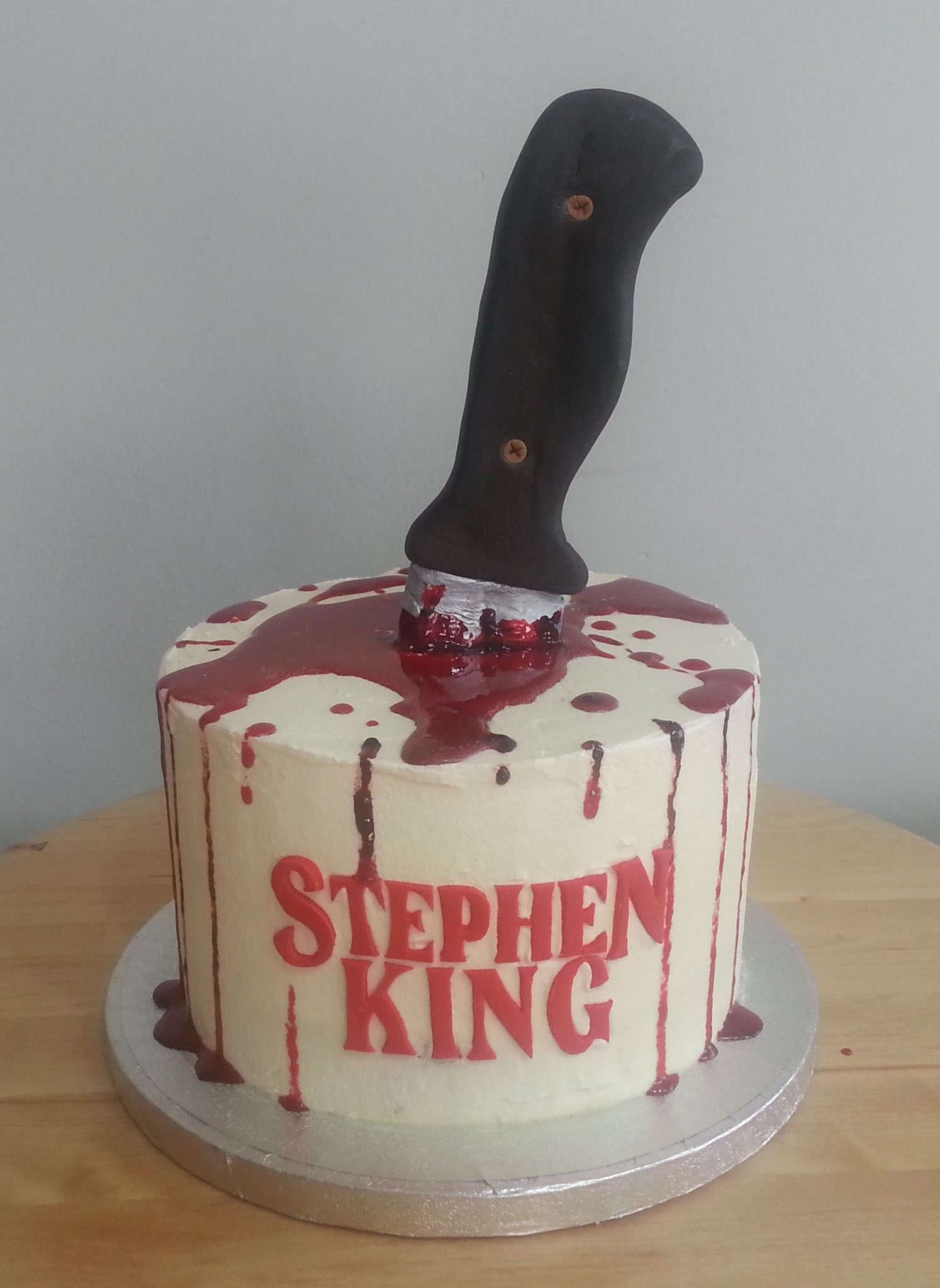 Happy book birthday   The Science of Stephen King is out today! 