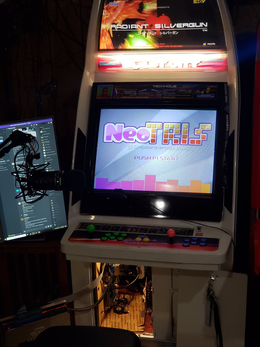 psykomantis's tweet photo. 8pm central on my #arcade #twitchstream we get back to PCBs with some NBA JAM TE, NeoTRIS beta 2 on #neogeo, some #SEGA C2 action, #Outrun cabinet restore updates and more! Stop in, feed the master #chonk Egon, and hang out.
It's NO EMULATION 10062020
https://t.co/XuoIB2kxcc https://t.co/2MNQFDEkuS