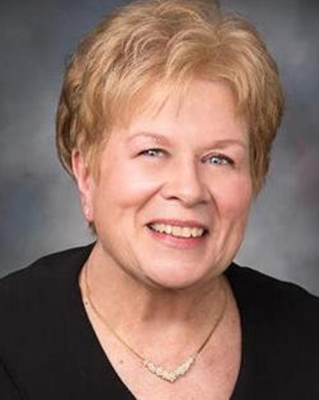 infowe's tweet photo. Jacqueline Fischer pictures, A Maryland school board member has resigned after she wished President Trump dies from coronavirus https://t.co/x1wMediIm7 https://t.co/ePMeYpAT9w