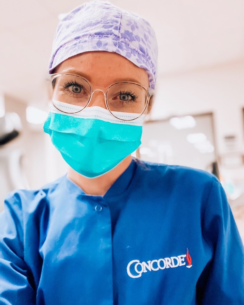 ConcordeCareer's tweet photo. Meet recent Concorde Dental Hygiene graduate, Casandra. 👋
"I want to be a Dental Hygienist to be able to give back to my community."
#nationaldentalhygienemonth #dentalhygienist #concordeworks https://t.co/4g0cIHNdud