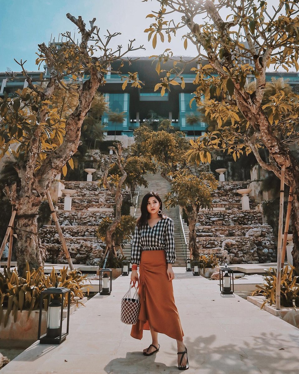 Autumnal hues at The Apurva Kempinski Bali.
#Kempinski #KEMPINSKIDISCOVERY #DiscoveryLoyalty https://t.co/qJzCBiY0Kc
