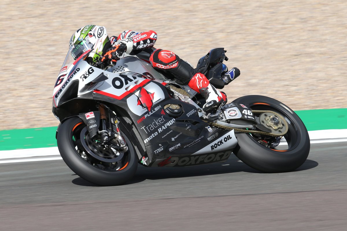 Tracker_UK's tweet photo. Who else caught the @MotoRapidoBSB Team at Donnington Park this weekend? 🏆
A huge well done to @TommyBridewell for braving the harsh conditions and coming 5th in race two!
#TrackerUK #TommyBridewell #TB46
#MotoRapido #BSB #BSBRestart https://t.co/VgMK99VDi5