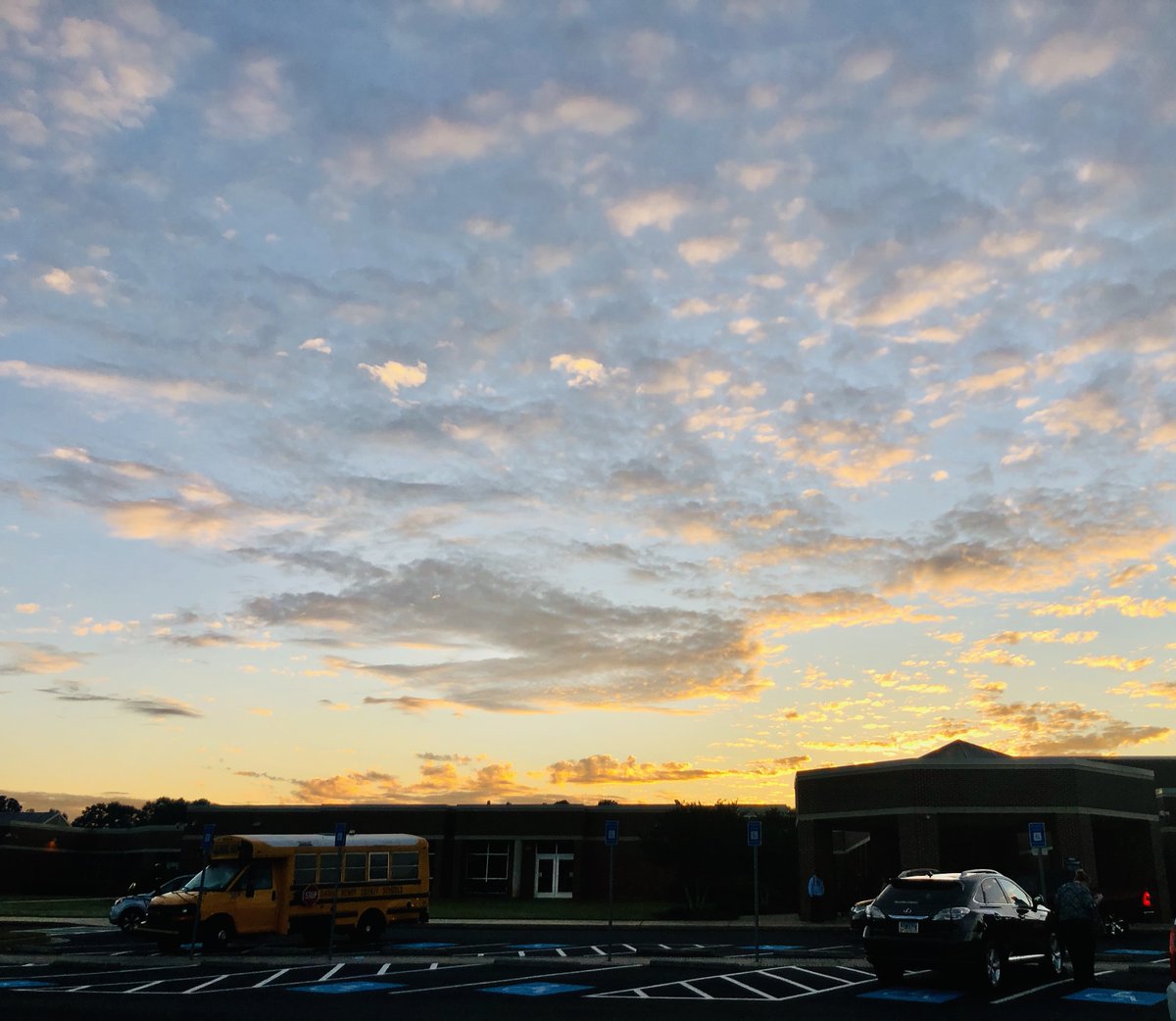 LGHS Seniors tweet media