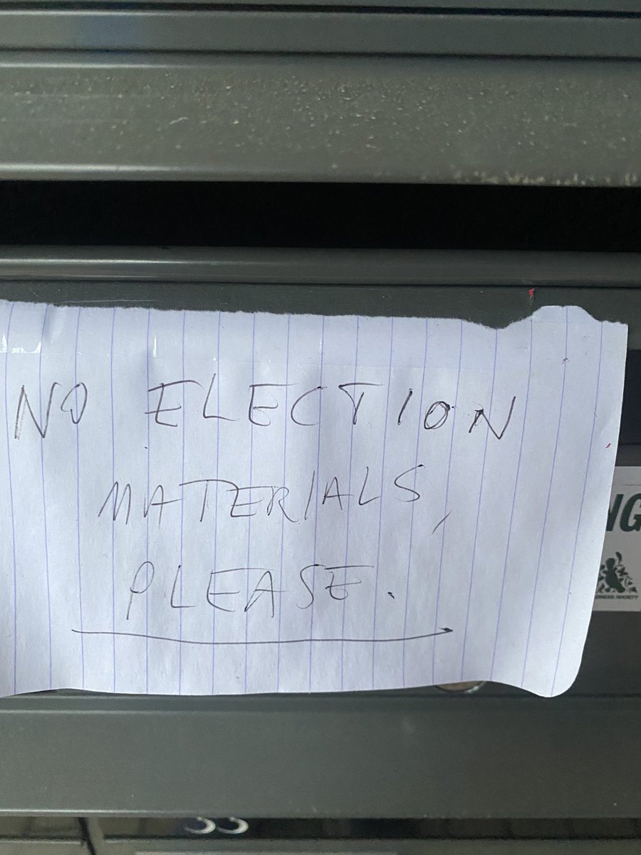 I think people might have started reaching the end of their tether when it comes to political advertising in their letterboxes #canberra #cbr