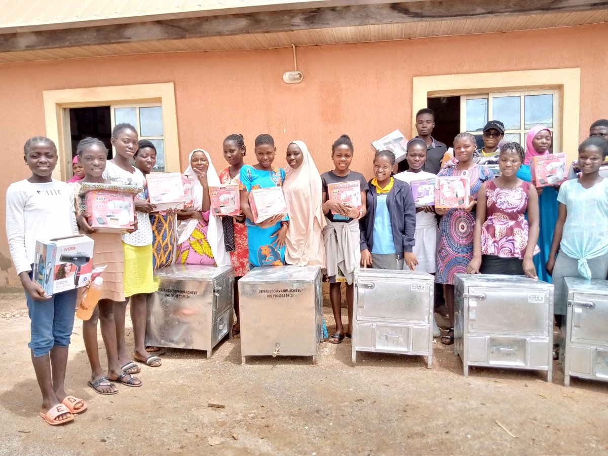 It's not enough to teach them but equipping them with the right tools makes all the DIFFERENCE. 
Beneficiaries on <a href="/IHVNigeria/">IHV Nigeria</a> project were presented with start-up kits after the vocational training.

<a href="/UNICEF_Nigeria/">UNICEF Nigeria</a>  <a href="/UN_Women/">UN Women</a> 
<a href="/USAID/">USAID</a> 
#womenempowerment #GirlChild