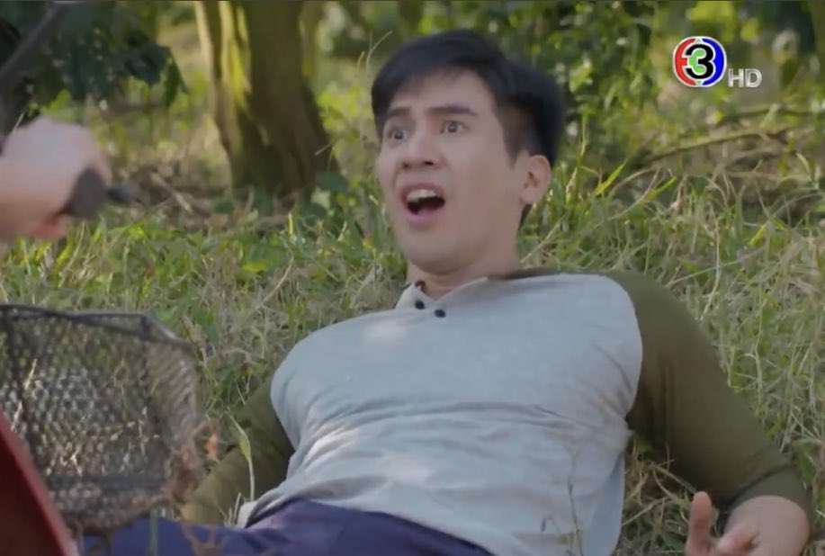 Sakurose100's tweet photo. ใครเป็นคนทำ โป๊ปหรือป่าว โป๊ปทำไมน่ารักสายฮา แบบนี้ #ทีมรามิลep2  #ร้อยเล่ห์มารยาEP2 https://t.co/Q7d1vdFaf3