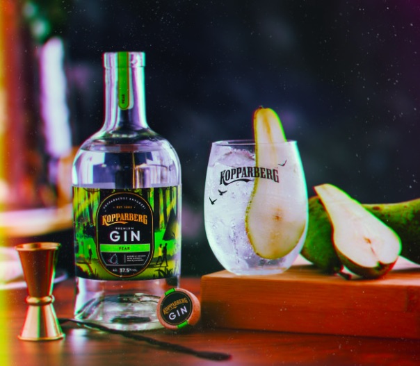 Kopparberg adds Pear variant to its gin line-up: tinyurl.com/yyowtk6o #Kopparberg #KopparbergGin #KopparbergPearGin #FlavouredGin #GinUK