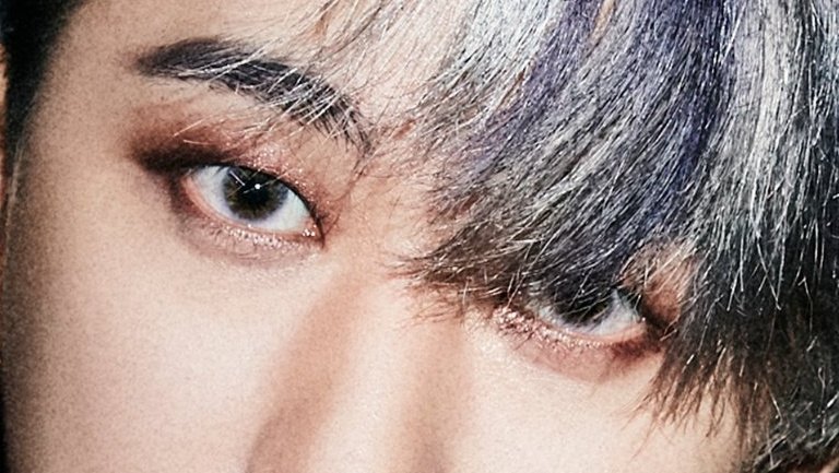 he's just so soft i love when they put shimmery eyeshadows on him they make his eyes sparkle