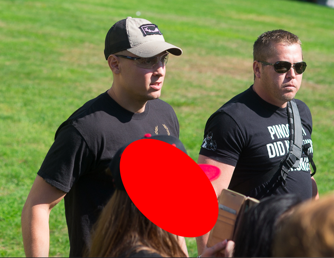 5/ The rally was a who's who of the alt-light, with the American Guard attending alongside the Proud Boys, along with Patriot Prayer's Joey Gibson and Tiny Toese flying in from Vancouver, WA.Veino, left, stands with the American Guard's Dane Menough.