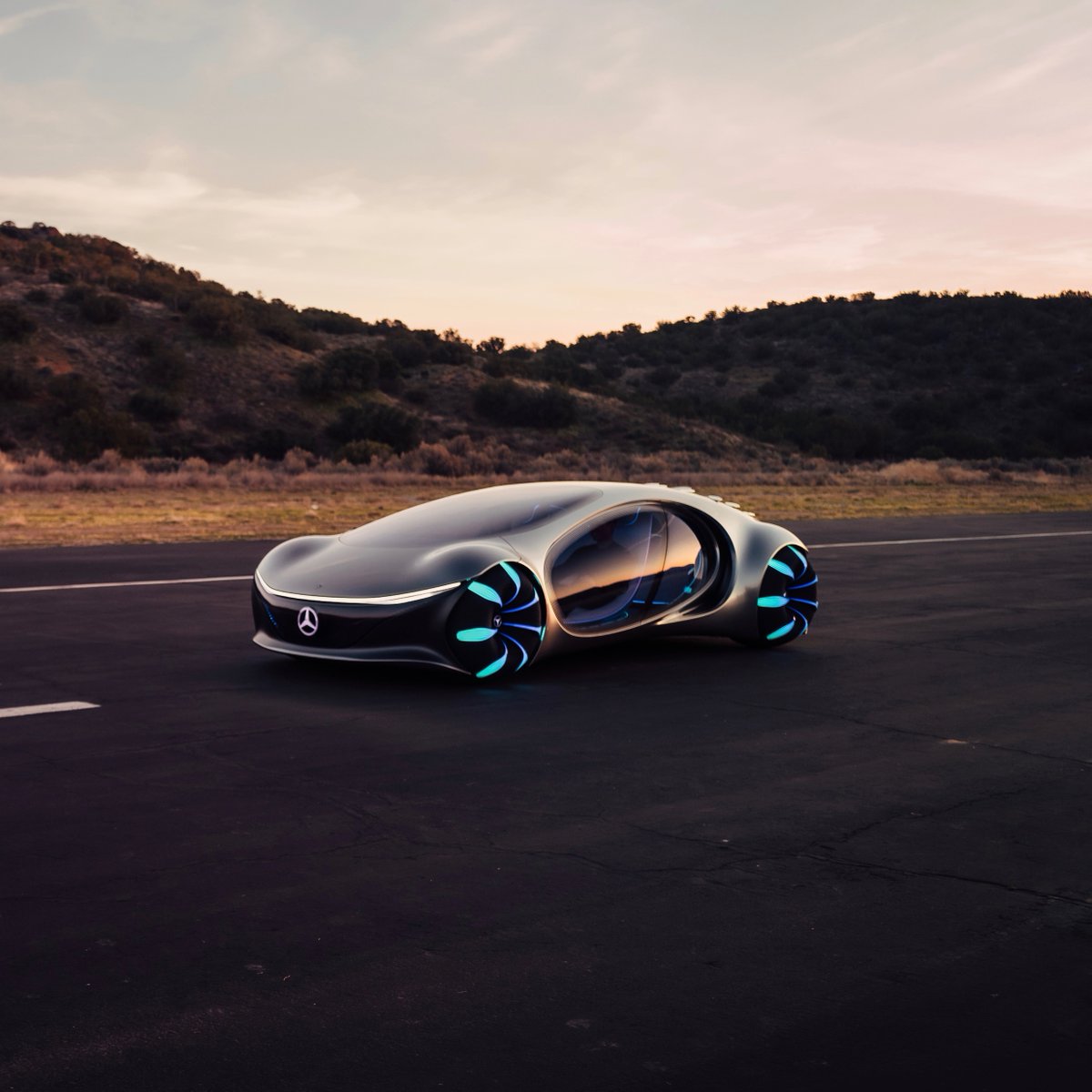 Mercedes-Benz tweet media