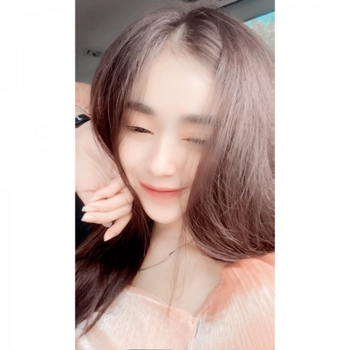 AgathaaNaris's tweet photo. Come hangout with me on #BIGOLIVE https://t.co/TkIwoSp0R1 https://t.co/c8QylEEDgy