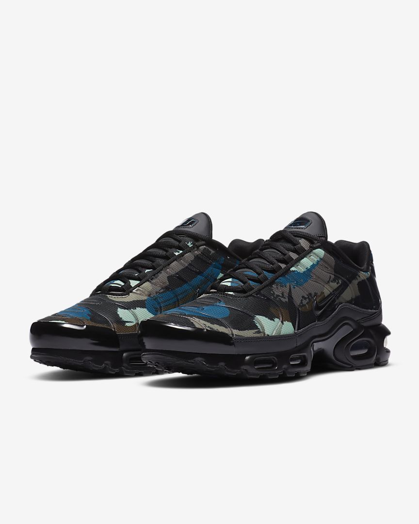 nike air max plus brushstroke camo