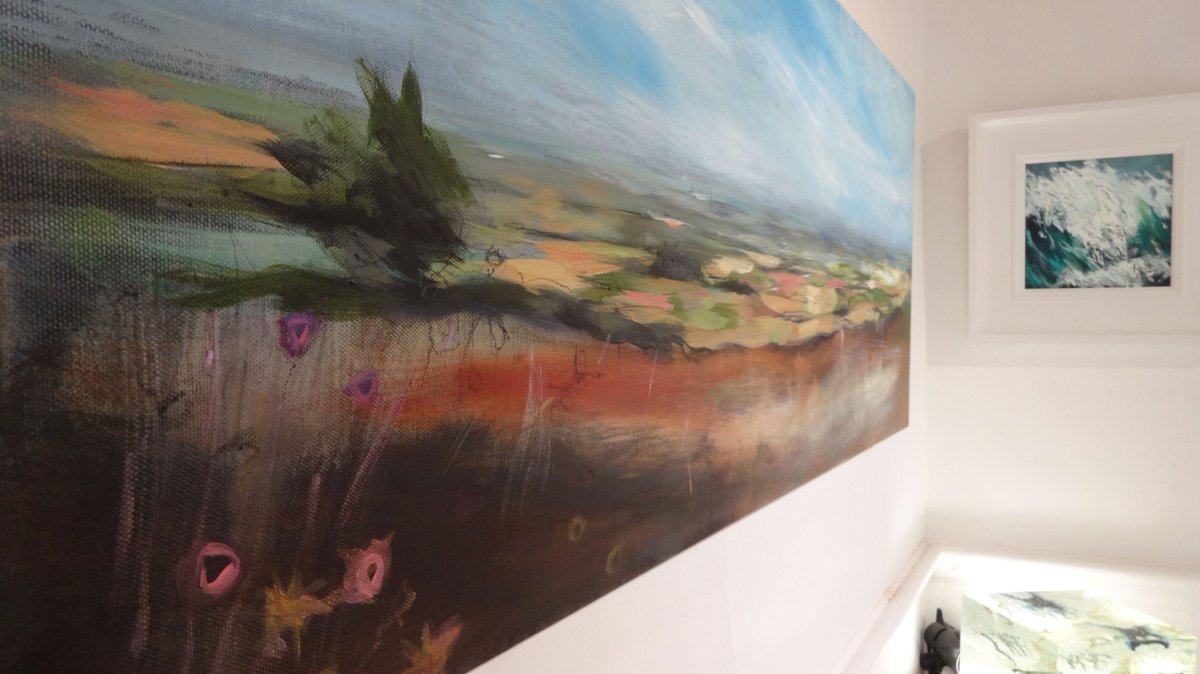 kate_pettitt's tweet photo. Some pics of 'From the Mountains to the Sea' at @pyramidgallery. You can also watch a little slideshow here: https://t.co/mVa9dIAGnA
#pyramidgalleryyork #mountains #sea #landscapes #pleinair #originalart #supportthearts #york #indieyork #katepettitt #taskrz https://t.co/fT4U1Q1Pvy