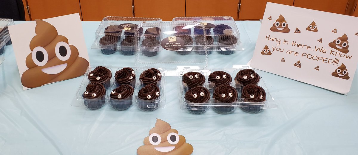 mrssimonscience's tweet photo. Huge THANK YOU to JM Artisan Baked Goods for baking up some sweet treats for @BanderaMiddle school! Happy teacher alert! 😁 
@BanderaISD https://t.co/yKdkLEIPaf