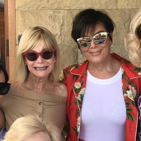 Kris Jenner tweet media