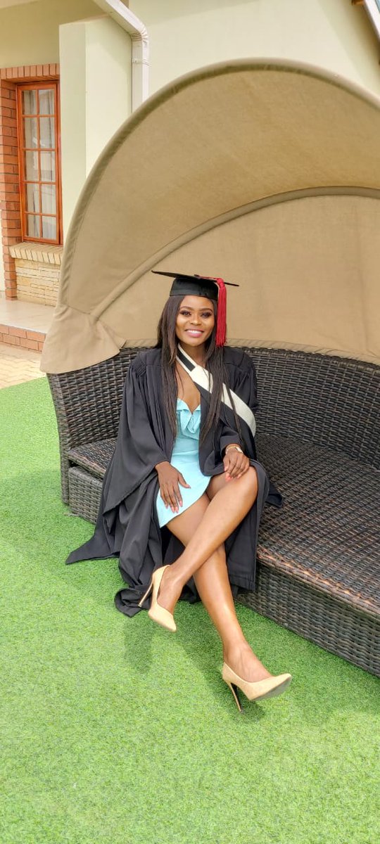 LiemisoPhangoa's tweet photo. She decided. Committed. Succeeded.. God is good👩🎓🙏
#UFSAlumni
#UFSVirtualGraduation https://t.co/XzFHC01s81