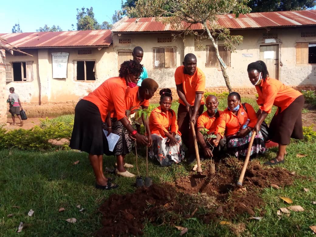 Dreams of the Youth Uganda tweet media