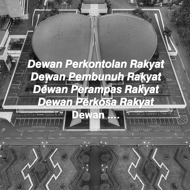 IceBear165's tweet photo. @AntiBuzzeRp Dewan Pengkhianat Rakyat, pengkhianat wajib dipenggal https://t.co/953SQ7AaUv