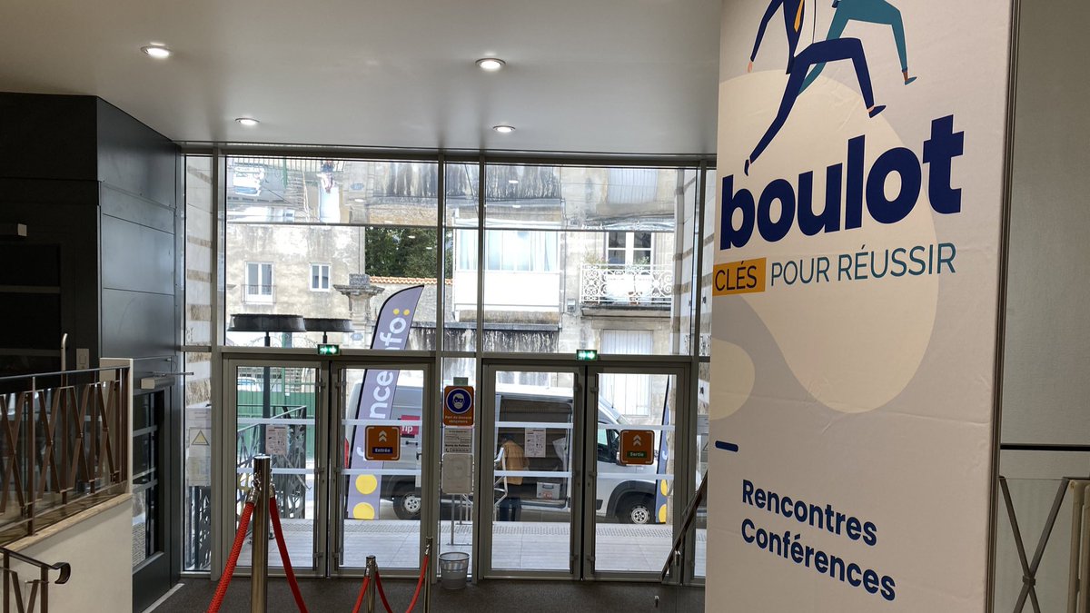 [ÉVÉNEMENT] On est prêt ! 🖐

🤝« C’est mon boulot » c’est ce soir aux Salons de Blossac. On vous donne rendez-vous dès 19h ! 

@Grand_Poitiers <a href="/SOREGIES/">Groupe Sorégies</a> <a href="/le7info/">Le7info</a>