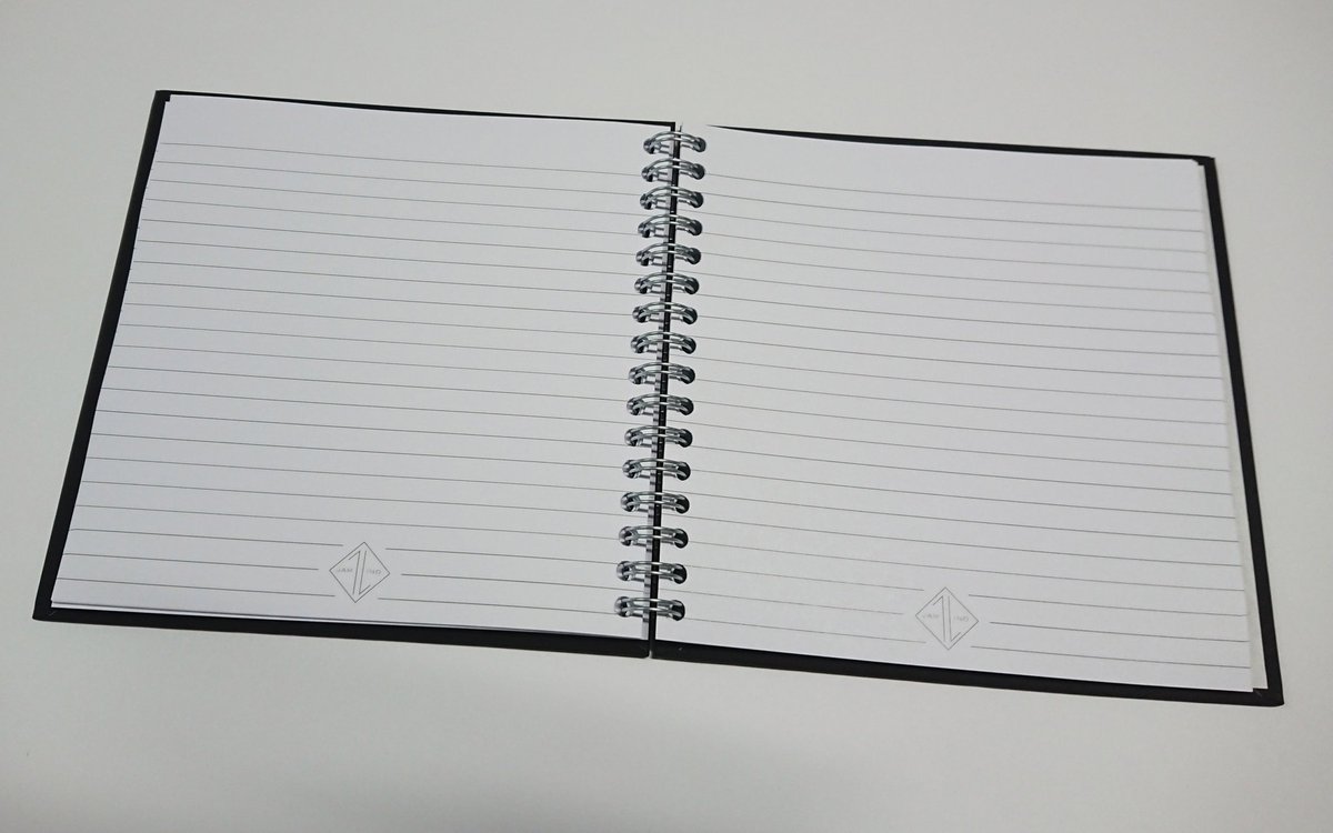 riverdigitaluk's tweet photo. We produce #personalised #corporate #notepads #sketchpads #notebooks #wirebound #wirebinding #businessgift #branded #stationery #Stationery_design https://t.co/DEWqEzMqqY