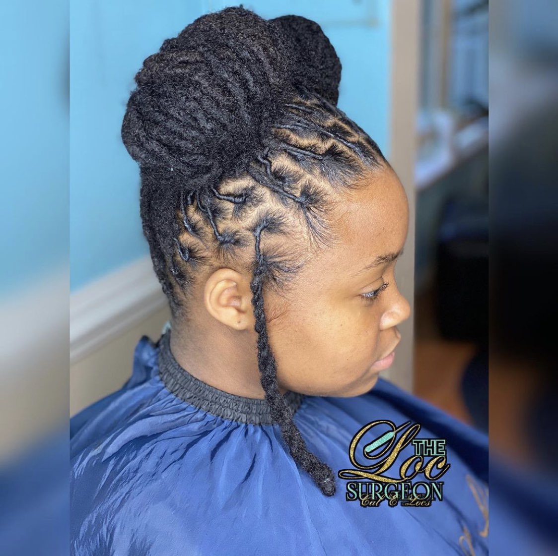 locs_e's tweet photo. Monday Fun Buns 😍🤍💕 #locbuns https://t.co/IDpkU1D3kk
