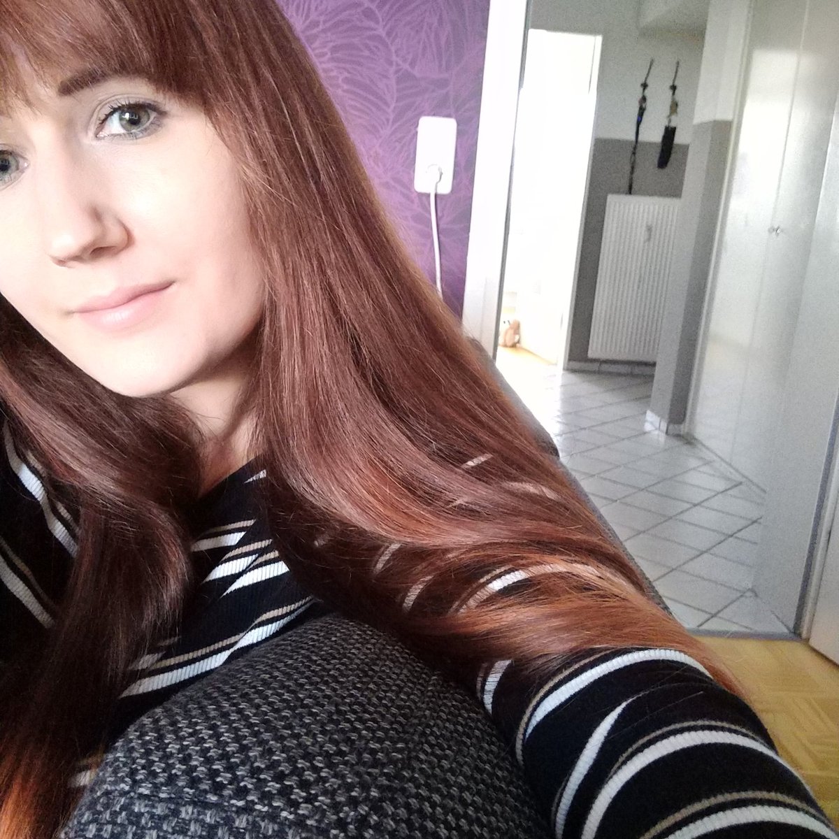 PenelopeRose91's tweet photo. #nofilter #longhair #selfie #selfies https://t.co/uJlGVchDFp