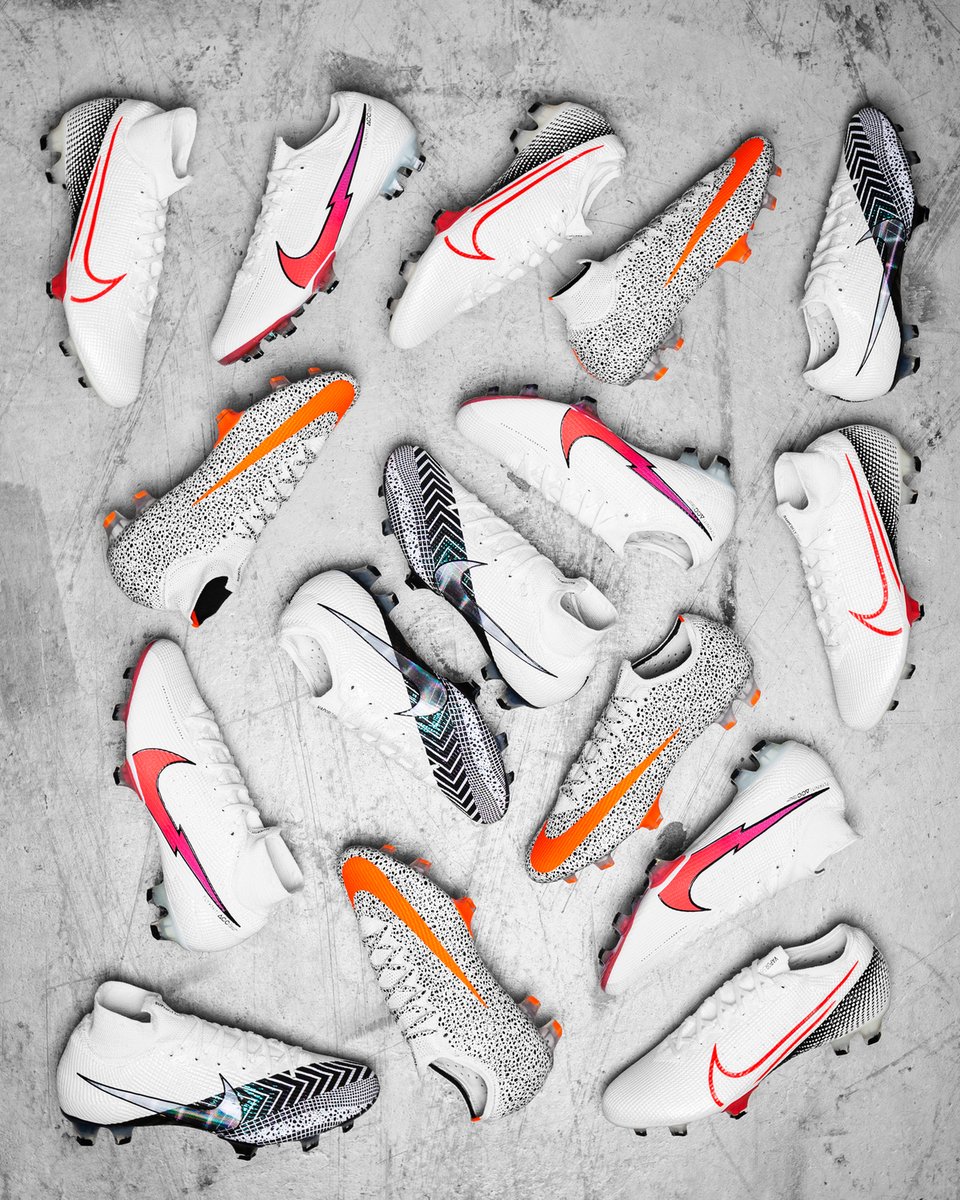 unisportlife's tweet photo. White Mercs are simply the best 🤍

Dream Speed 3, CR7 Safari, Lab 2 and Flash Crimson 😍

--
Cop all the white mercs at Unisport 📲
https://t.co/Sq9TxPrBtv
--

#nikefootball #mercurial #cr7 #safari #flashcrimson #lab2 #dreamspeed #unisportlife https://t.co/UJwDQzm9fX