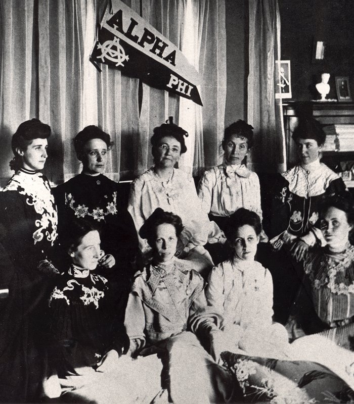 Alpha Phi tweet media