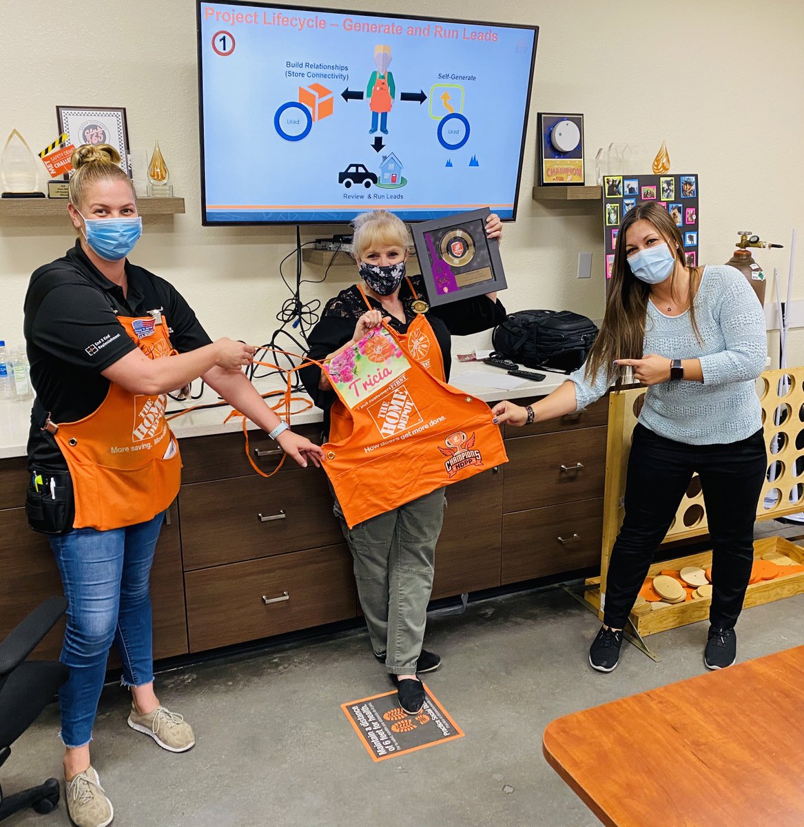 Ashley Botts (@ashleybotts4) on Twitter photo Recognizing Appliance Specialist Tricia for having a 71.43% HDPP attach rate for Q2! <a href="/DennisTaylorHD/">Dennis Taylor HD</a> <a href="/HDLMPerez/">Lynn Perez</a> <a href="/MattO_HD6646/">Matthew Ohrberg</a> <a href="/Elliottwakeman3/">Elliottwakeman</a> <a href="/asm_6646/">Jesus Suarez</a> Recognizing Appliance Specialist Tricia for having a 71.43% HDPP attach rate for Q2! <a href="/DennisTaylorHD/">Dennis Taylor HD</a> <a href="/HDLMPerez/">Lynn Perez</a> <a href="/MattO_HD6646/">Matthew Ohrberg</a> <a href="/Elliottwakeman3/">Elliottwakeman</a> <a href="/asm_6646/">Jesus Suarez</a>