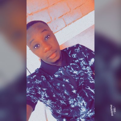 thiol_baba_sow's tweet photo. #NouvellePhotoDeProfil https://t.co/M6yyC54knQ