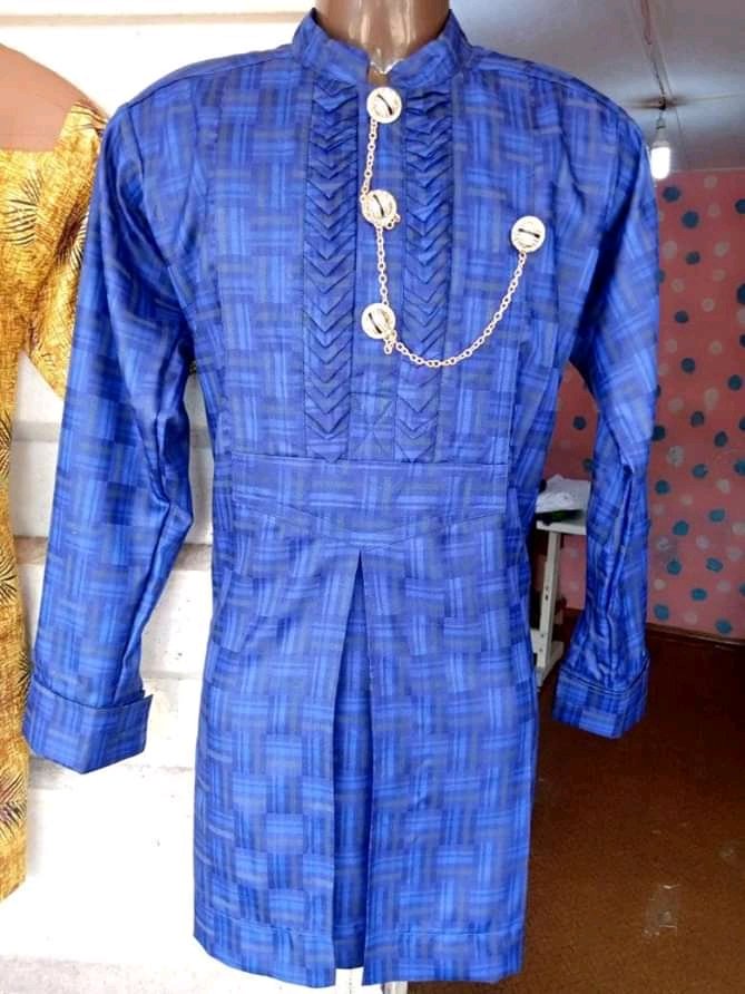 AsatiqueA's tweet photo. #Agbada #Etibo #SemiDon (Jonathan) #Senators and all kinds of men wears is our name and the language we speak.
Call us now to change your wardrobes +2348066287176. https://t.co/v5CdEZfWON