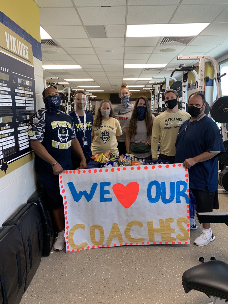 AdamsVikings's tweet photo. AJH has THE BEST coaches! Happy National Coaches Day! @KatyISDAthletic @AdamsAth_girls @AdamsAth_boys #TVW #AlwaysbeaViking https://t.co/SXcZIzjwdl