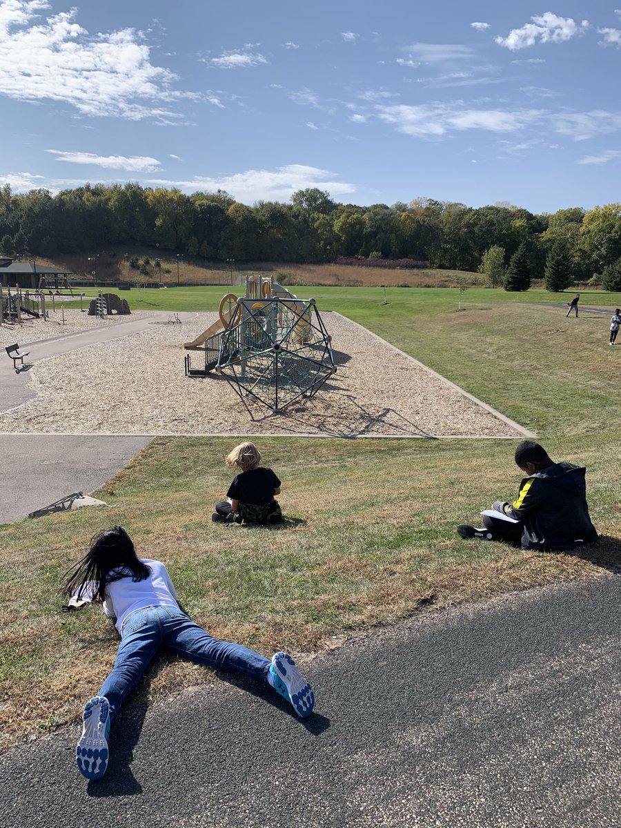 DeanofWEst's tweet photo. Kicking off our Models &amp; Designs Science Unit by sketching a model of the @ForestHillsEP Playground! #sciencerules #inspireeach #modelsanddesigns https://t.co/TY5CRVhrz9