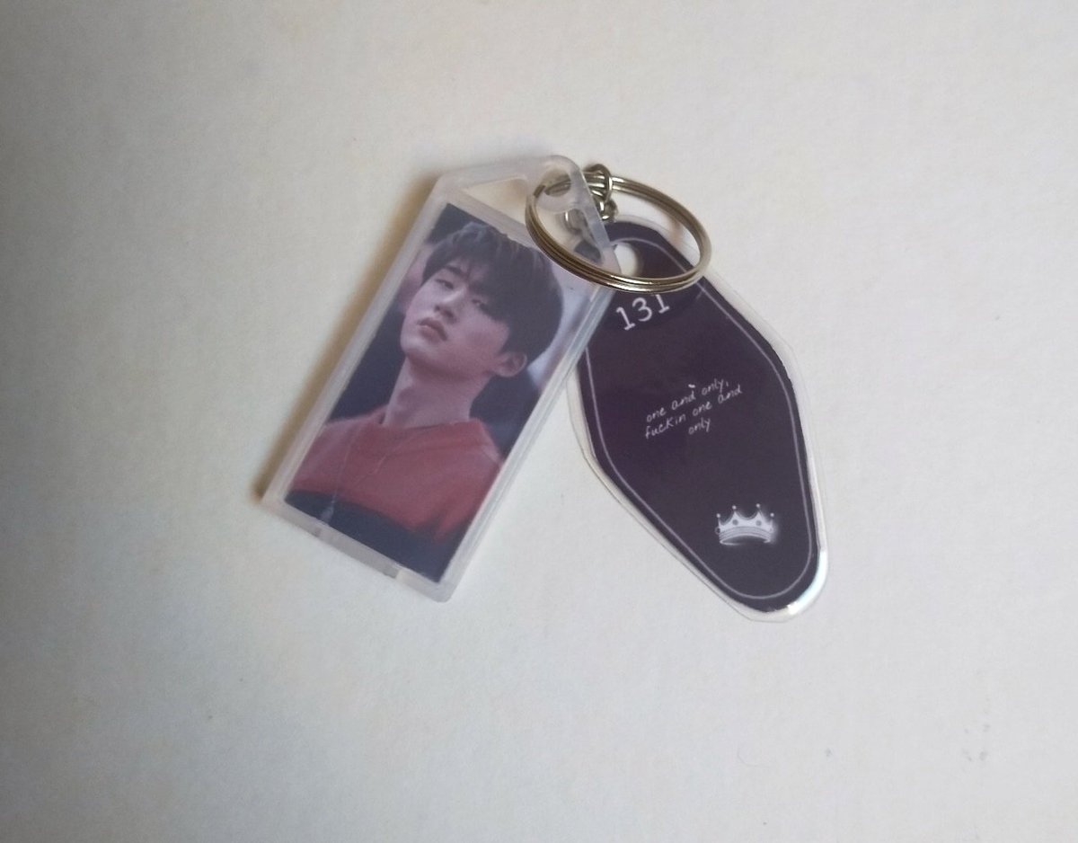 SakuraStore_'s tweet image. ROI iKONICS, agora que Kim Hanbin literalmente é o patrão nada mais justo do que ter uma lembrancinha desse fato né? Veio ai 😎
#HanbinCEO #KimHanbin #131vibe #Binic #iKONIC