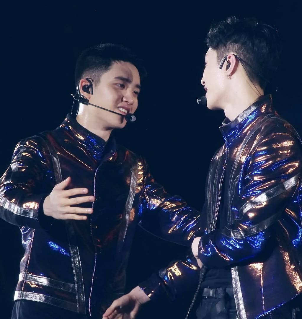 KAISOOLOOKS's tweet photo. happiest birthday to the best boy ever 🤍
#1007LAYDAY #2020LAYDAY https://t.co/llILN3n0jc