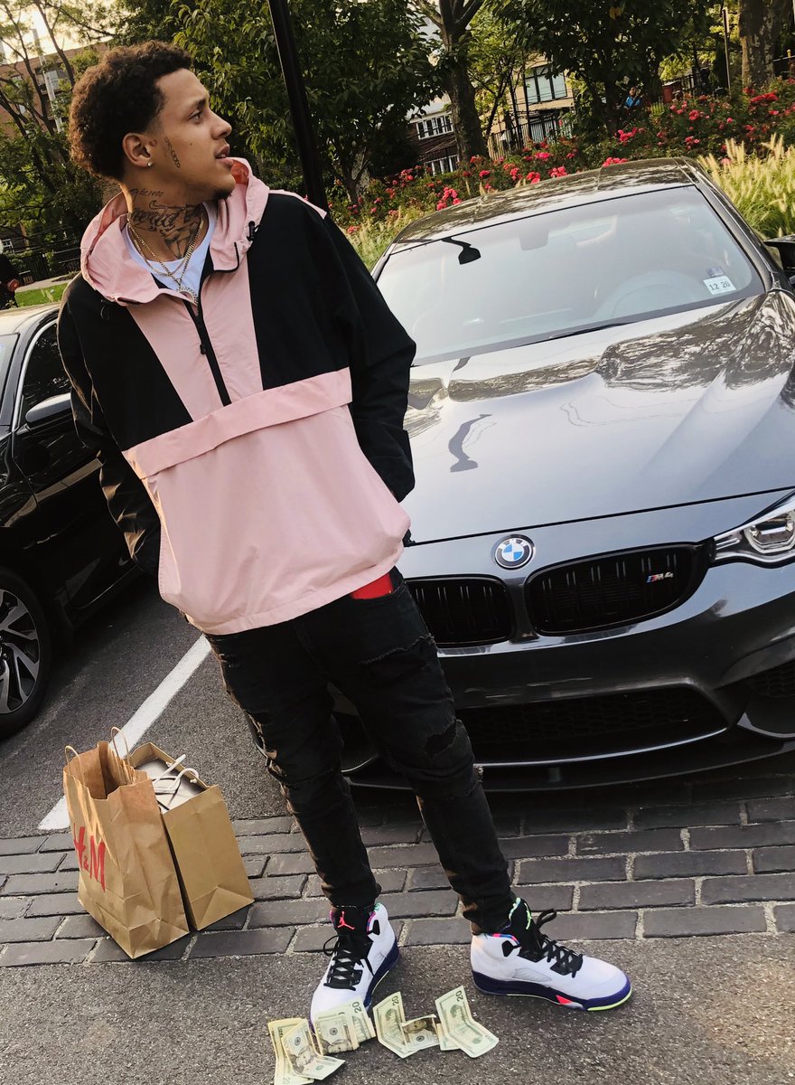 Xpaidinfull3x's tweet photo. Stay Humble 💫 Keep Praying 🙏🏽
#ABH4LIFE #LLACEBABY #UPNOW🎶 #NEWMUSICOTW https://t.co/ZrMnaOJpxp